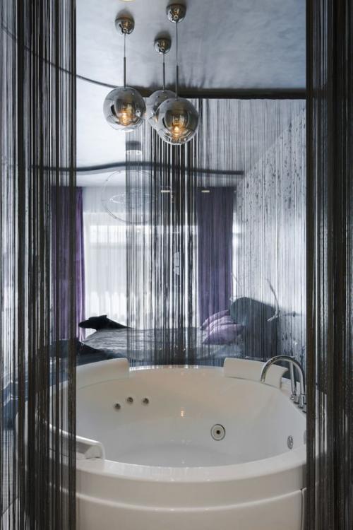 Шторы нити в зал. Преимущества и недостатки нитяных штор 13