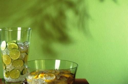 Покраска виниловых обоев на бумажной основе. Немного об особенностях виниловых обоев