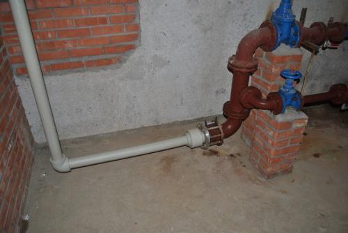 Соединение полипропиленовых труб со стальными. Как правильно соединить полипропиленовые трубы с металлическими 04