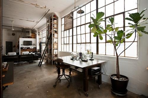 В индийском стиле комната. Мебель и аксессуары 24