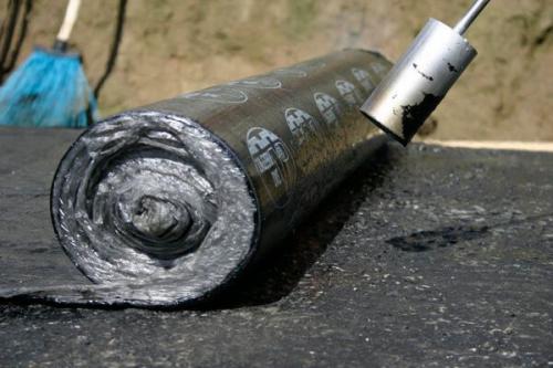 Гидроизоляция свайно-ростверкового фундамента. Как сделать гидроизоляцию свайного фундамента: какие существуют методы и необходимые для этого материалы