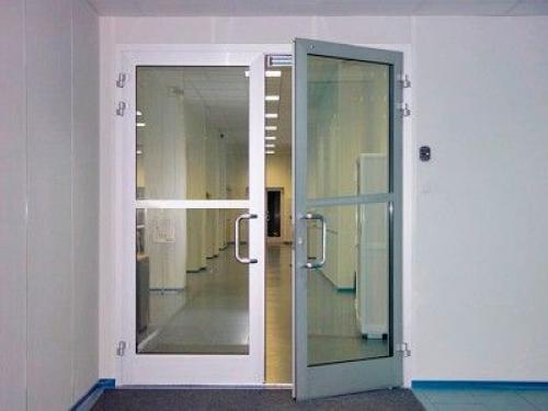 Регулировка пластиковой двери по высоте. Как отрегулировать пластиковую дверь самостоятельно