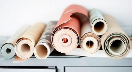 Сколько м2 в рулоне обоев. Сколько метров в рулоне обоев и как рассчитать количество полотен для отделки