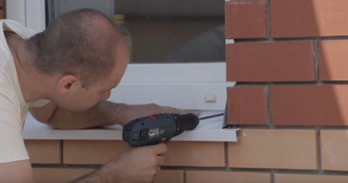 Чем крепить пластиковые панели к потолку. Выбор панелей на потолок 17