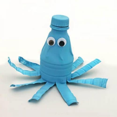 Как сделать игрушечный домик из пластиковых бутылок. Поделки из пластиковых бутылок: ТОП 20 идей (мастер-класс для детского сада)