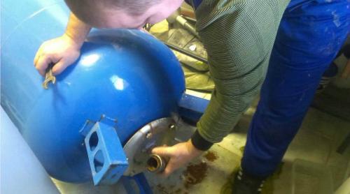 Как поменять грушу на насосной станции. Основные типы неисправностей и способы их устранения 03