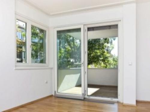 Как сколотить дверь из досок. Подбираем материал: особенности различной древесины 12 Как сколотить дверь из досок. Подбираем материал: особенности различной древесины 12