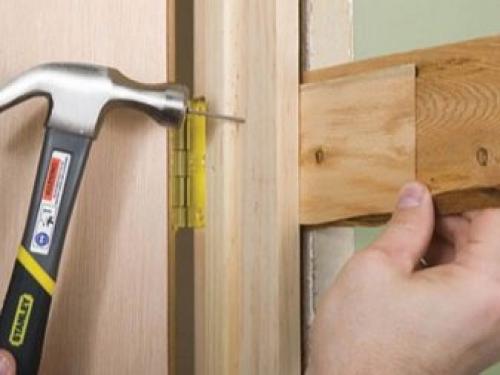 Двери сделать своими руками. Подбираем материал: особенности различной древесины 19