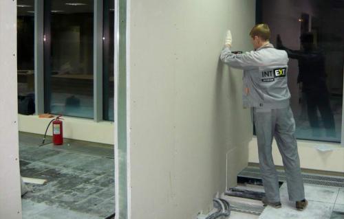 Можно ли покрыть гипсокартон лаком. Возможна ли покраска стен без шпаклевки?