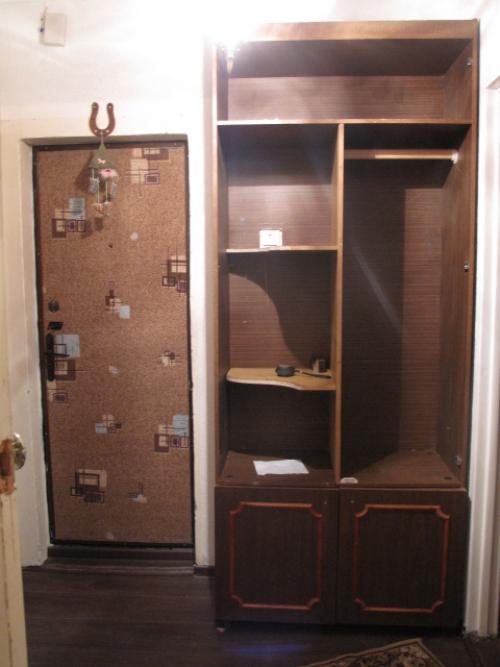 Что можно сделать из старого шкафа своими руками. Новая жизнь старой мебели...Из старого шифоньера-новый шкаф в прихожку!