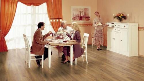 Что лучше 8 мм или 12 мм ламинат. Особенности ламината из Германии 05 Что лучше 8 мм или 12 мм ламинат. Особенности ламината из Германии 05