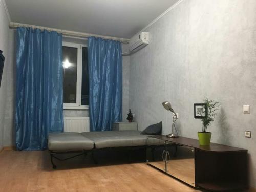 Как сделать дешевый ремонт в комнате. Ремонт однушки за 15 тысяч (и дней) своими руками