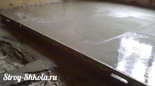 Заливка пола в бане своими руками. Готовим раствор для заливки пола бетоном