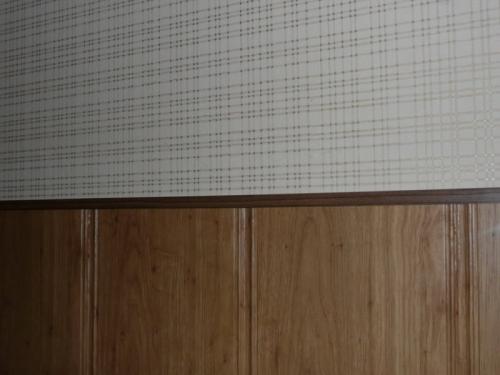 Обшивка стен панелями ПВХ. Как обшить стены пластиковыми панелями своими руками 06