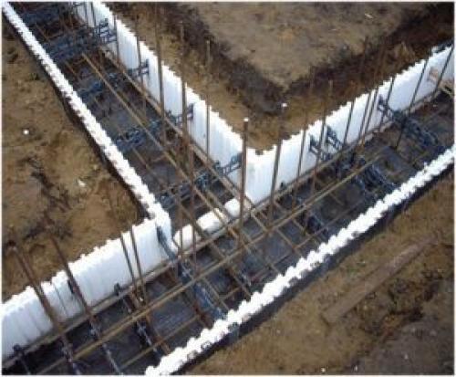 Как заливать фундамент частями. Учет времени при заливке частями