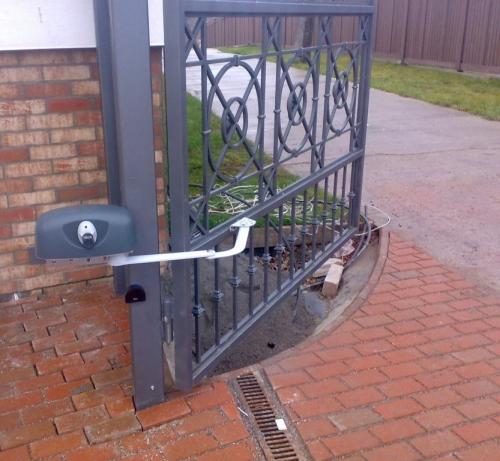 Распашные ворота своими руками чертежи. Ворота своими руками – 120 фото, чертежей и эскизов не сложных современных и классических вариантов ворот