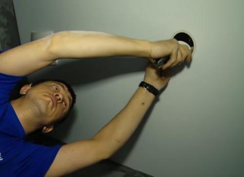 Вентиляция в натяжном потолке. СТАНДАРТНАЯ УСТАНОВКА ПОЛОТНА