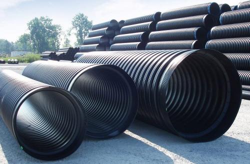 Как сверлить трубу для дренажа. Виды дренажных перфорированных труб