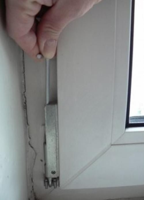 Регулировка пластиковых окон старого образца. Общие особенности проведения регулировки окон ПВХ