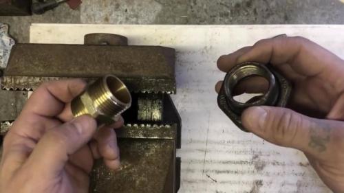 Как наматывать лен на резьбу. Как правильно пользоваться льном