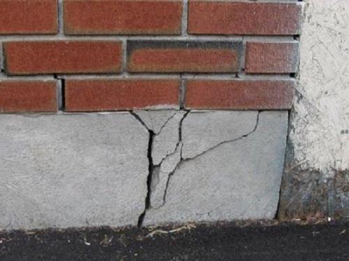 Ремонт кирпичного фундамента деревянного дома. Как отремонтировать кирпичный дом 01 Ремонт кирпичного фундамента деревянного дома. Как отремонтировать кирпичный дом 01