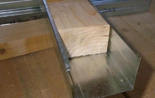 Монтаж профиля стоечного. Монтаж вертикального стоечного профиля