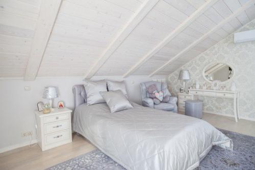 Интерьер деревянного дома 04