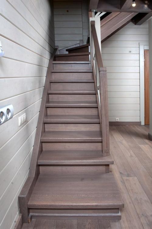 Лестница с выдвижными ящиками 03