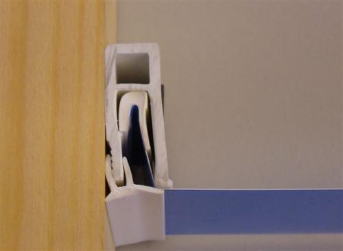 Багет фиксирующий профиль стеновой для натяжного потолка. Виды профиля