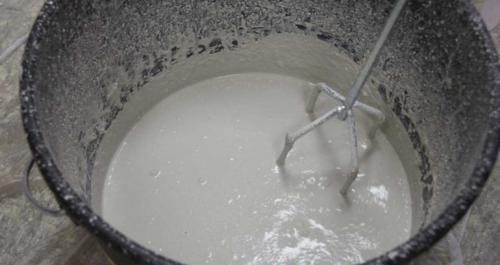 Как разводить гипс для декоративного камня