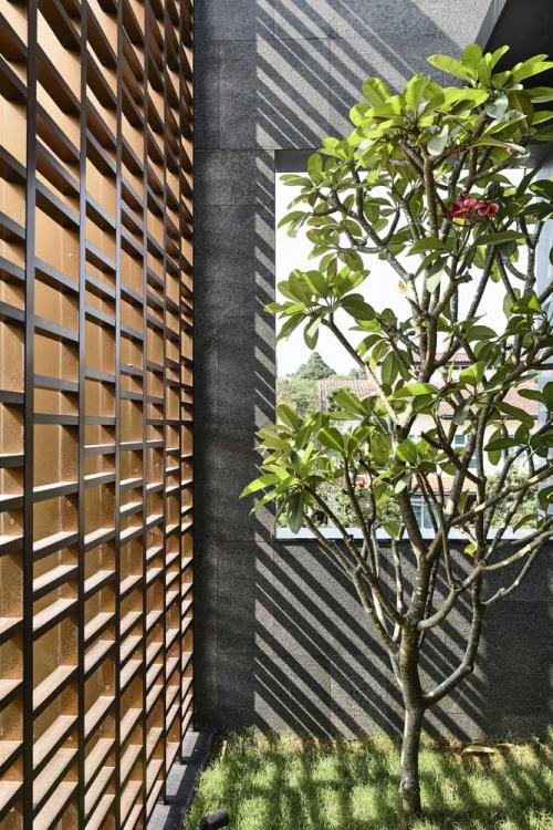 Дизайн Двора частного дома с беседкой. Современный Дизайн Двора Частного Дома   Креативное ландшафтное решение