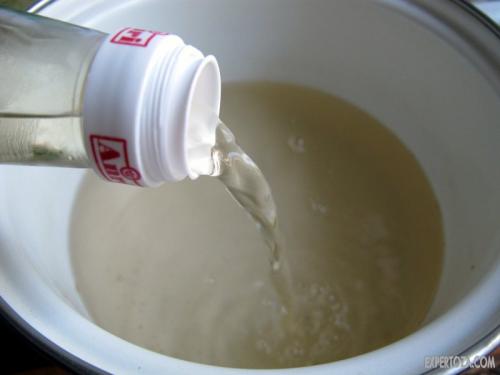 Причина появления плесени в ванной комнате. Причины, способствующие прорастанию спор черной плесени: 06