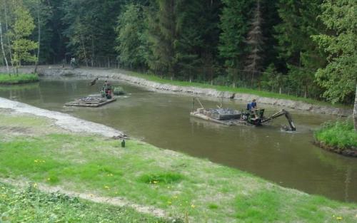 Как очистить деревенский пруд. Как очистить водоем: подробное описание, как своими руками очистить быстро и просто водоем (130 фото + видео)