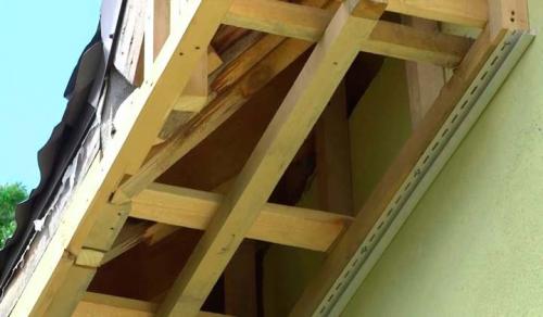 Отделка фронтонов крыши. Подшивка фронтонов крыши своими руками 14