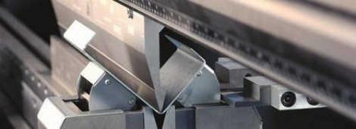 Как согнуть металлический уголок на арку. Высадка металла. Гибка уголка по радиусу. Малкование.