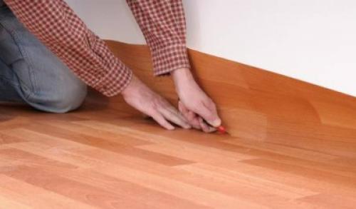 Технология укладки линолеума на фанеру. Укладка линолеума на фанеру: пошаговая инструкция