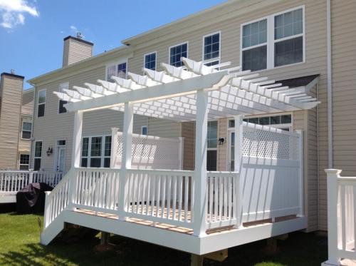 Крыльцо частного дома с навесом. Крыльцо — идеи строительства своими руками. 120 фото лучших проектов современности