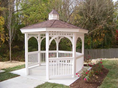 Проекты дачных беседок с мангалом. Особенности беседки с мангалом 16 Проекты дачных беседок с мангалом. Особенности беседки с мангалом 16