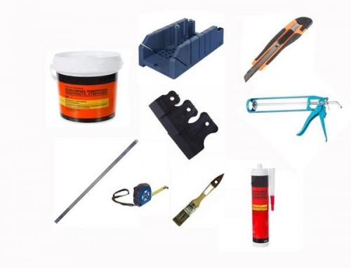 Можно ли на натяжной потолок клеить лепнину. Как правильно клеить потолочный плинтуса на натяжные потолки