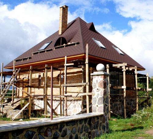 Крыша четырехскатная. Четырехскатная крыша – устройство, технология строительства и советы, как установить своими руками