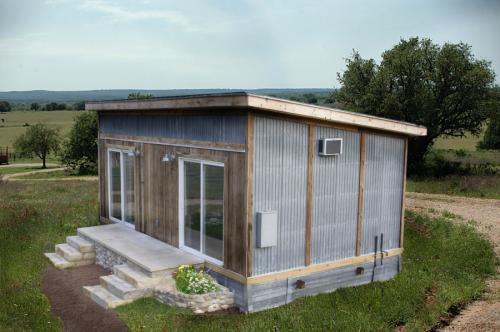 Односкатная крыша: пошаговая инструкция, как построить простую конструкцию своими руками