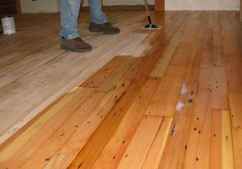 Покрытие для деревянного пола в доме. Полы в деревянном доме: наиболее подходящие варианты 14 Покрытие для деревянного пола в доме. Полы в деревянном доме: наиболее подходящие варианты 14