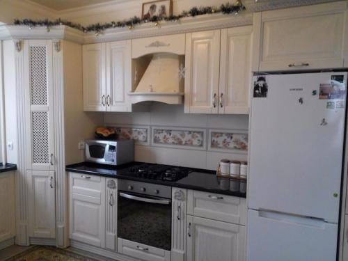 Удобное расположение шкафчиков на кухне. Расположение кухонных шкафов