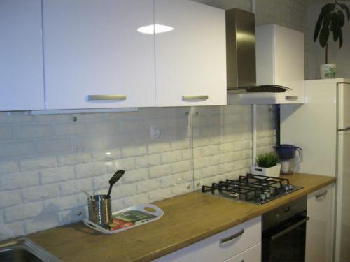 Удобное расположение шкафчиков на кухне. Расположение кухонных шкафов