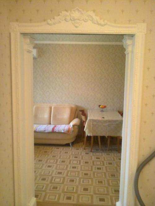 Как сделать арку в дверном проеме из пенопласта. Пенопласт: преимущества и особенности материала