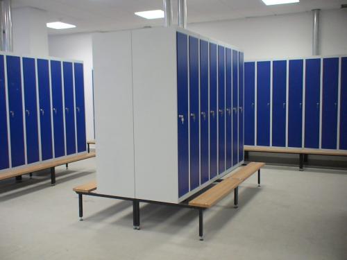 Шкафчики для раздевалок металлические. Особенности
