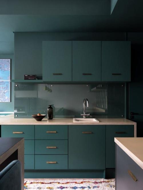 Фартук зеленый для кухни. Зеленая кухня 15 Фартук зеленый для кухни. Зеленая кухня 15