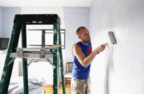 Можно ли клеить обои на обои под покраску или на потолке. Старые бумажные обои 04