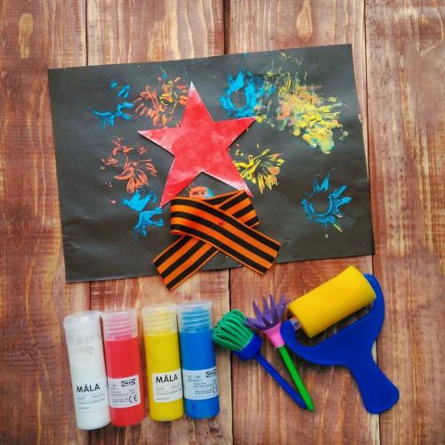 Какие материалы для рукоделия лучше всего подходят для детей разного возраста. Материалы для творчества 0+