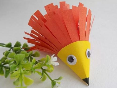 Как изготовить ножки и руки для ежа. Поделка ежик — фото обзор лучших поделок для сада и школы. Инструкция, как сделать своими руками из шишек, семечек, бумаги и пластилина